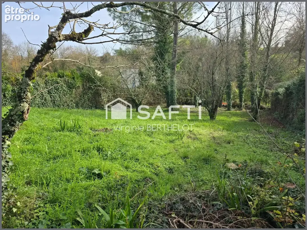 Photo 1 - Terrain à FONTENAY-LE-COMTE
