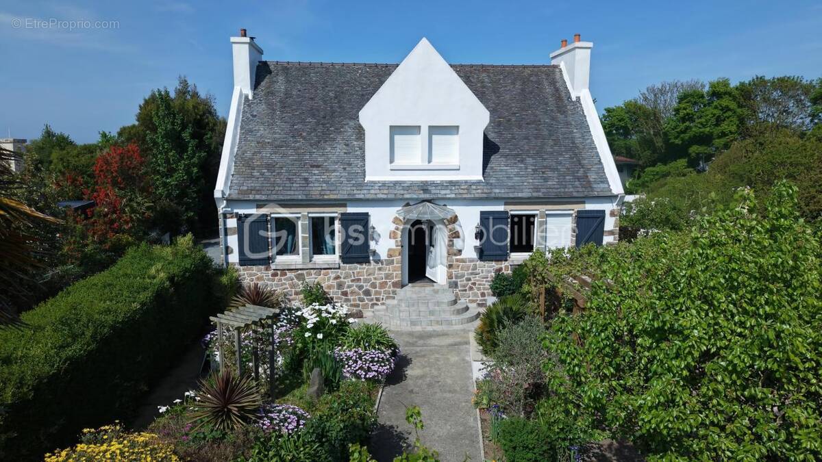 Maison à HENVIC
