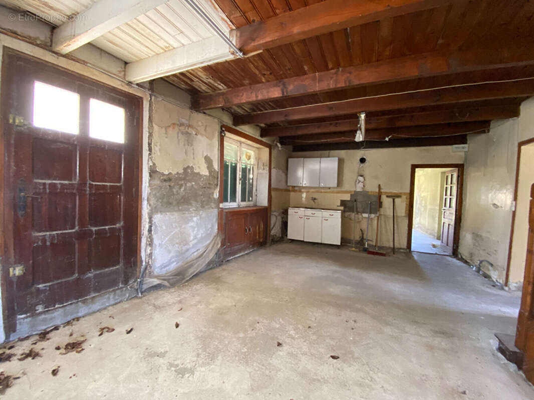 Maison PloËzal 5 pièce(s) 200 m2 - photo 4