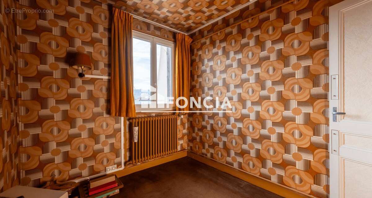 Appartement à NANTERRE