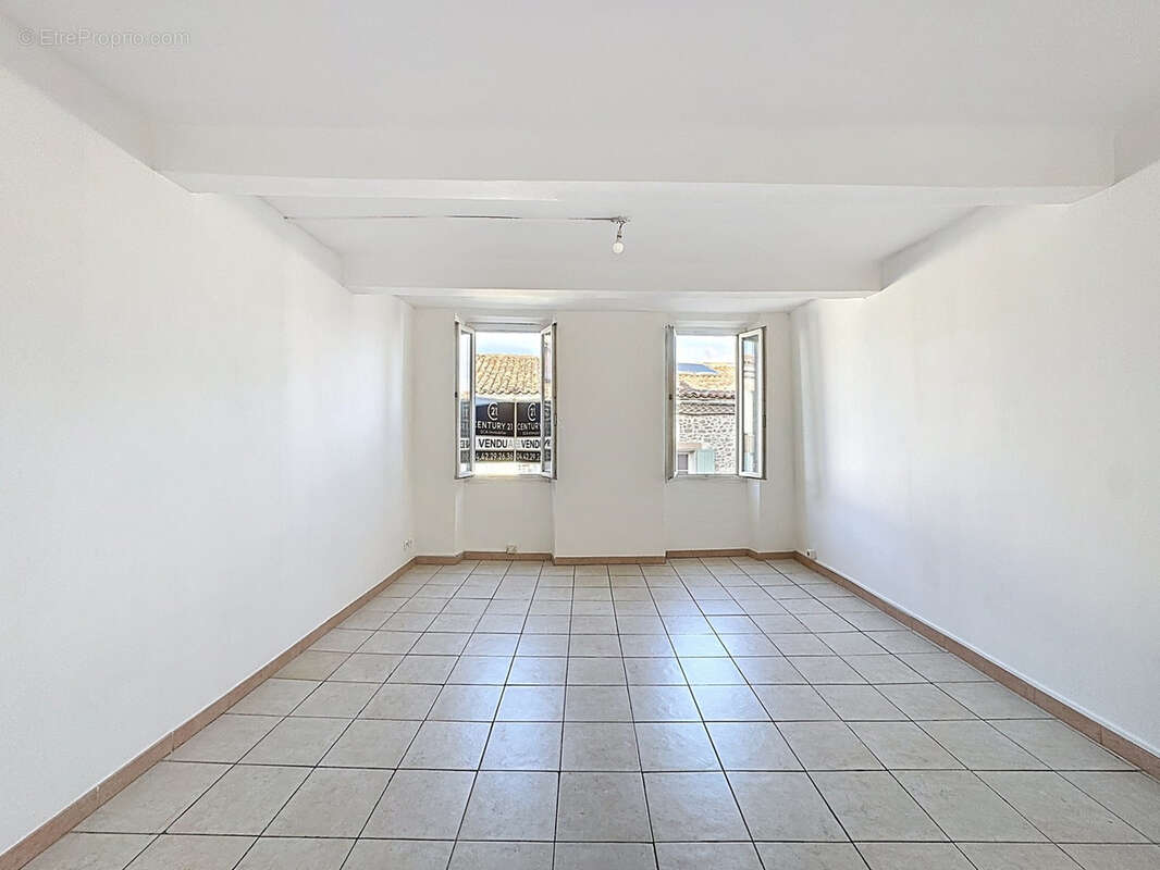Appartement à TRETS