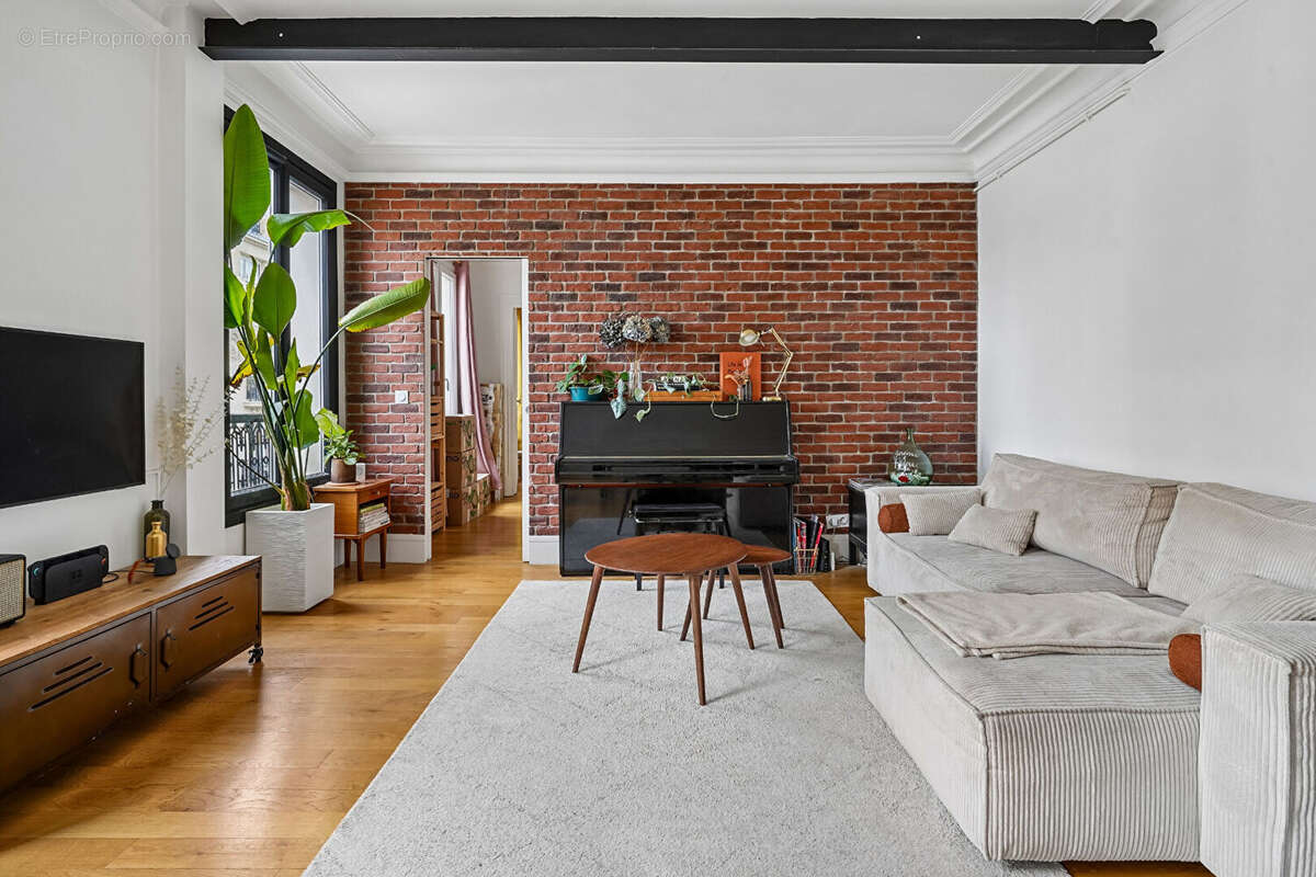 Appartement à LEVALLOIS-PERRET