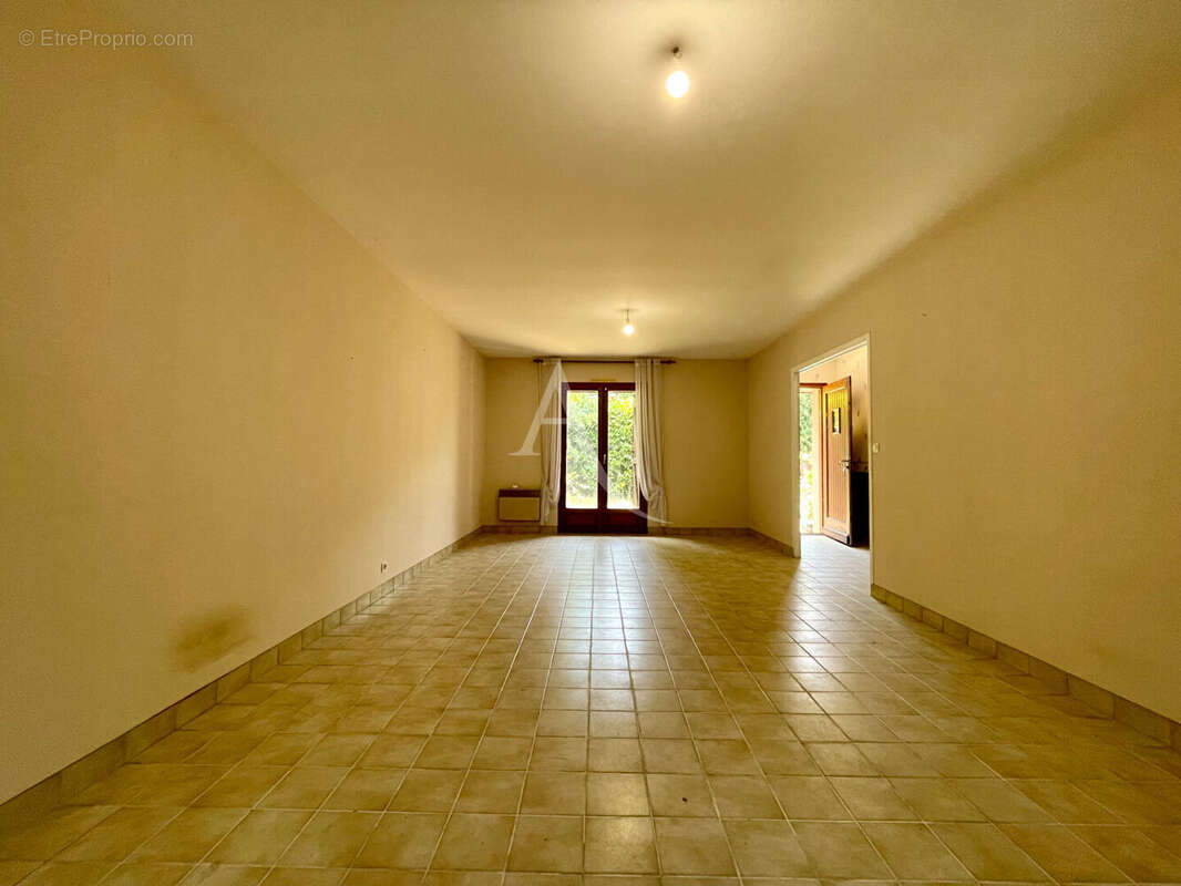 Contres en Sologne ? Pavillon de plain-pied proche du centre-bourg - photo 5