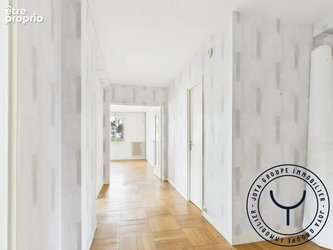 Appartement 7 pièces 140 m² à vendre à Troyes (10000) - photo 5