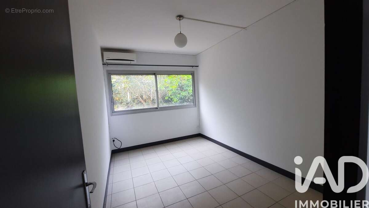 Photo 7 - Appartement à SAINT-DENIS