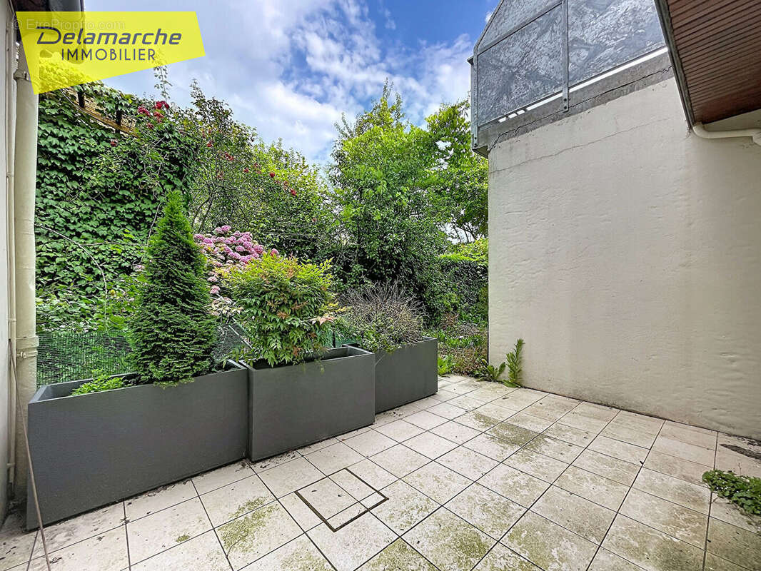 Appartement T2 avec terrasse à Saint-Hilaire-du-Harcouët (50600) - photo 7