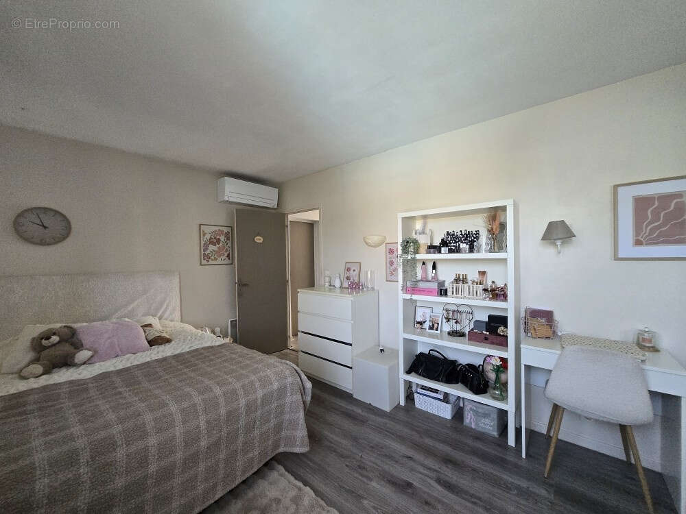Maison à LEZIGNAN-LA-CEBE