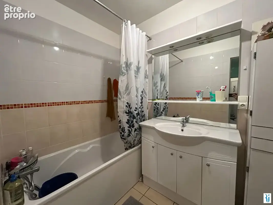 À vendre appartement F3 Rouen gauche avec balcon et parking - photo 7