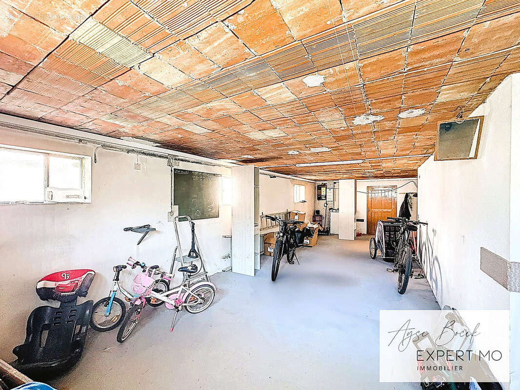 Maison à ROUSSILLON