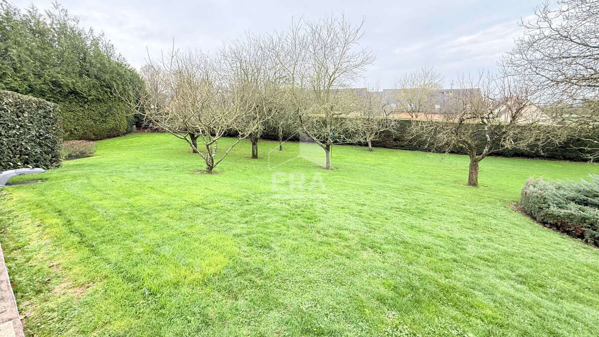 Maison à SAINT-BERTHEVIN