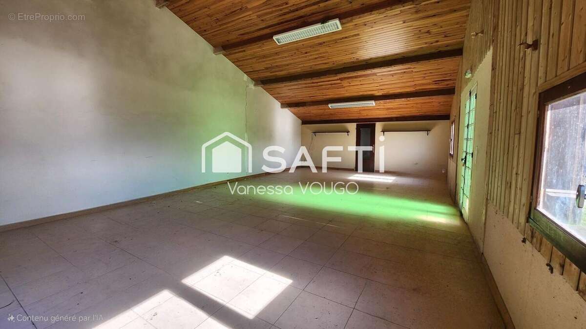 Photo 3 - Commerce à CAZAUBON