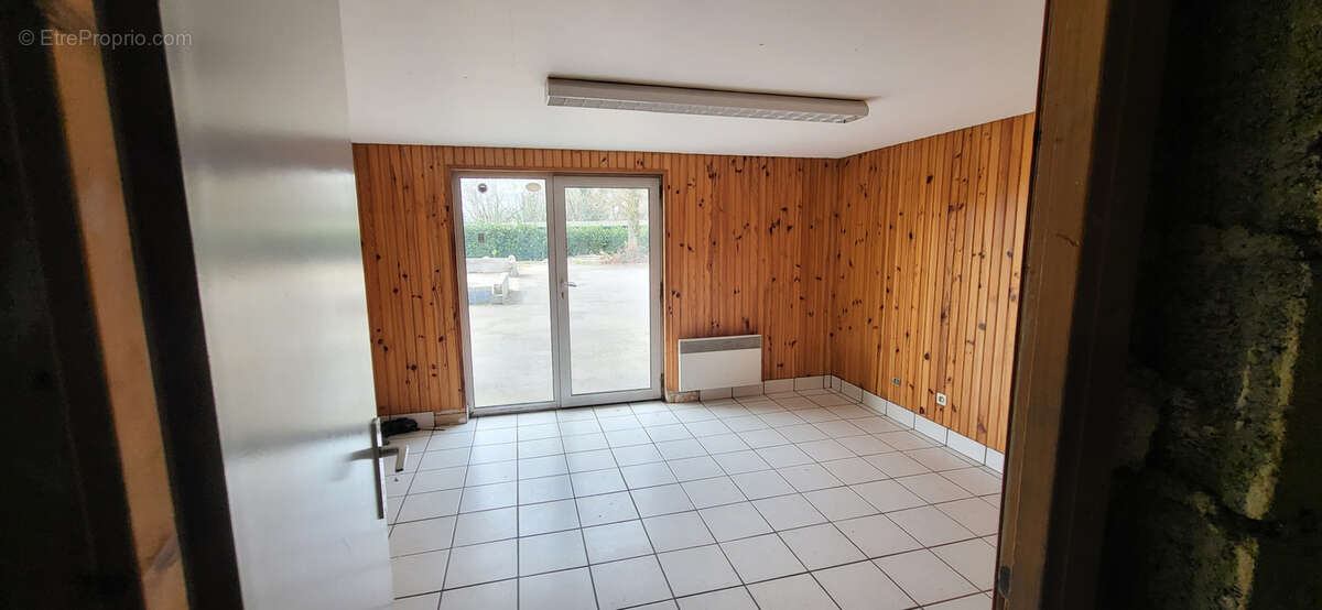 Immeuble de Bureaux Indépendants sur 574m2 de terrain. - photo 7