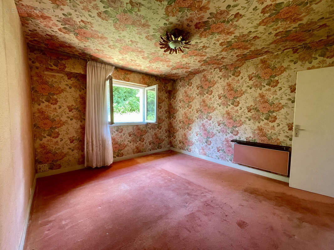 Maison 5 chambres sur sous-sol total - photo 6