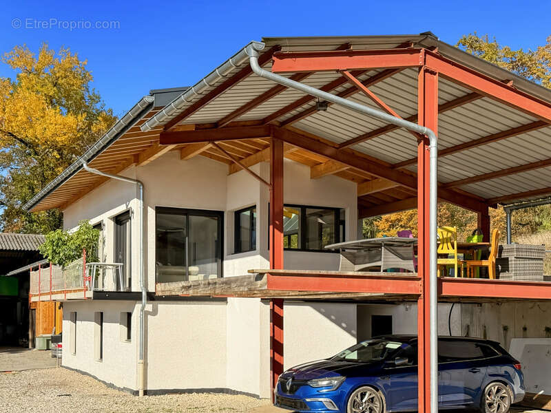 Maison à CONTAMINE-SUR-ARVE