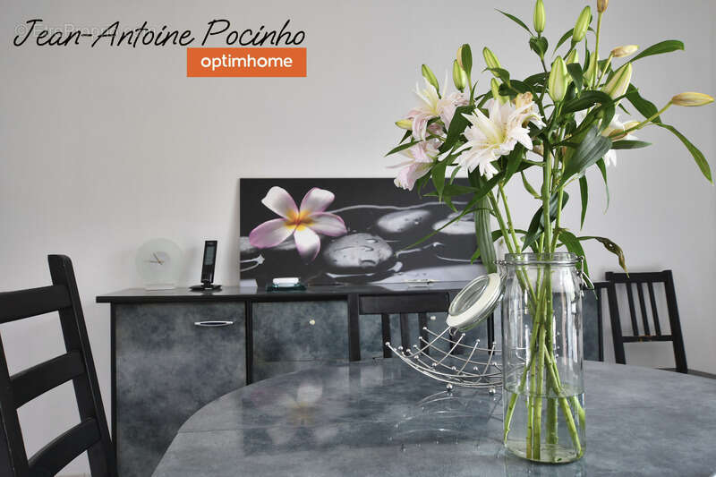 Maison à SAINTE-FOY-DE-PEYROLIERES