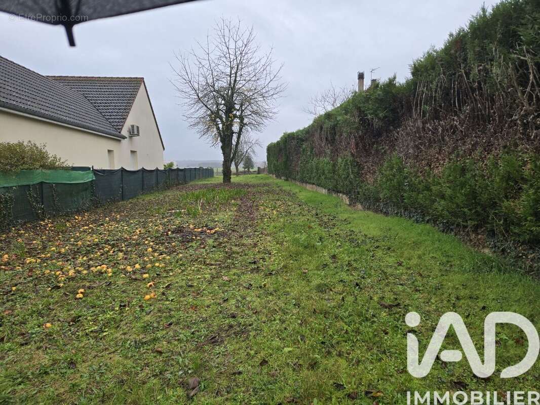 Photo 3 - Terrain à GRON