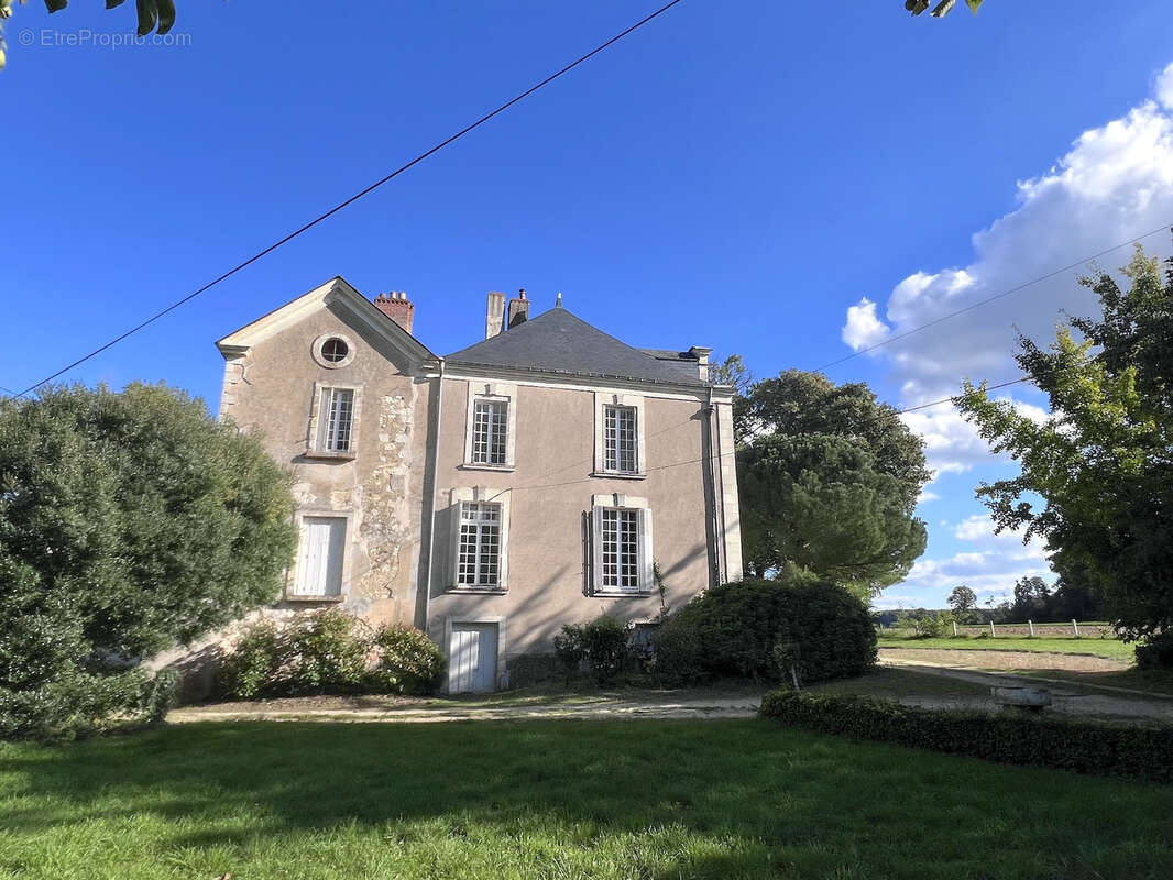 Maison à BAUGE