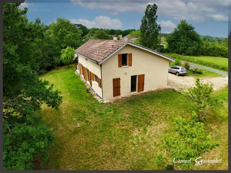 Maison à vendre 3 chambres dans un cadre champêtre à SAINT MEARD DE GURCON (24) - photo 2