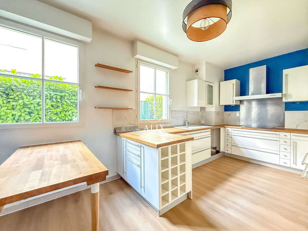 Appartement à RUEIL-MALMAISON