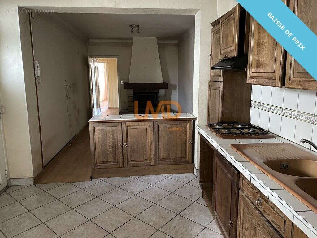 Maison à DECAZEVILLE