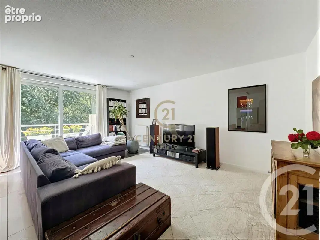 Appartement à BRON