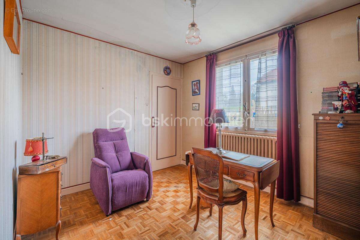 Maison à SALES
