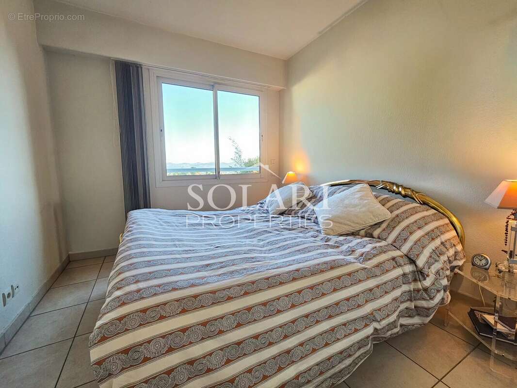 Appartement à MANDELIEU-LA-NAPOULE