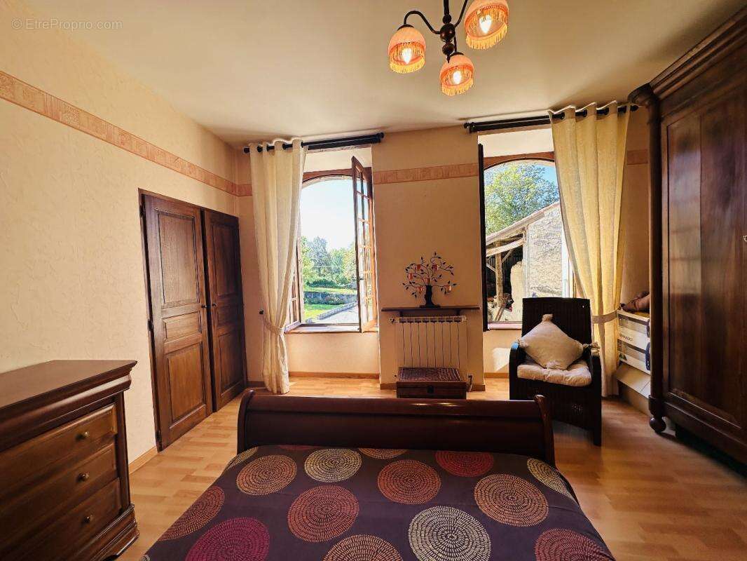 Maison à SAINT-GIRONS