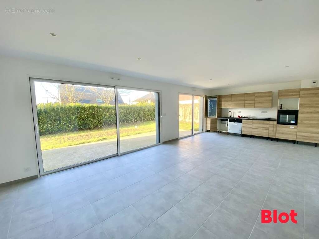 Appartement à MONTAUBAN-DE-BRETAGNE