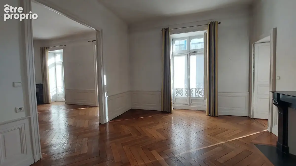 Appartement haussmannien  115m2  quartier graslin - photo 5