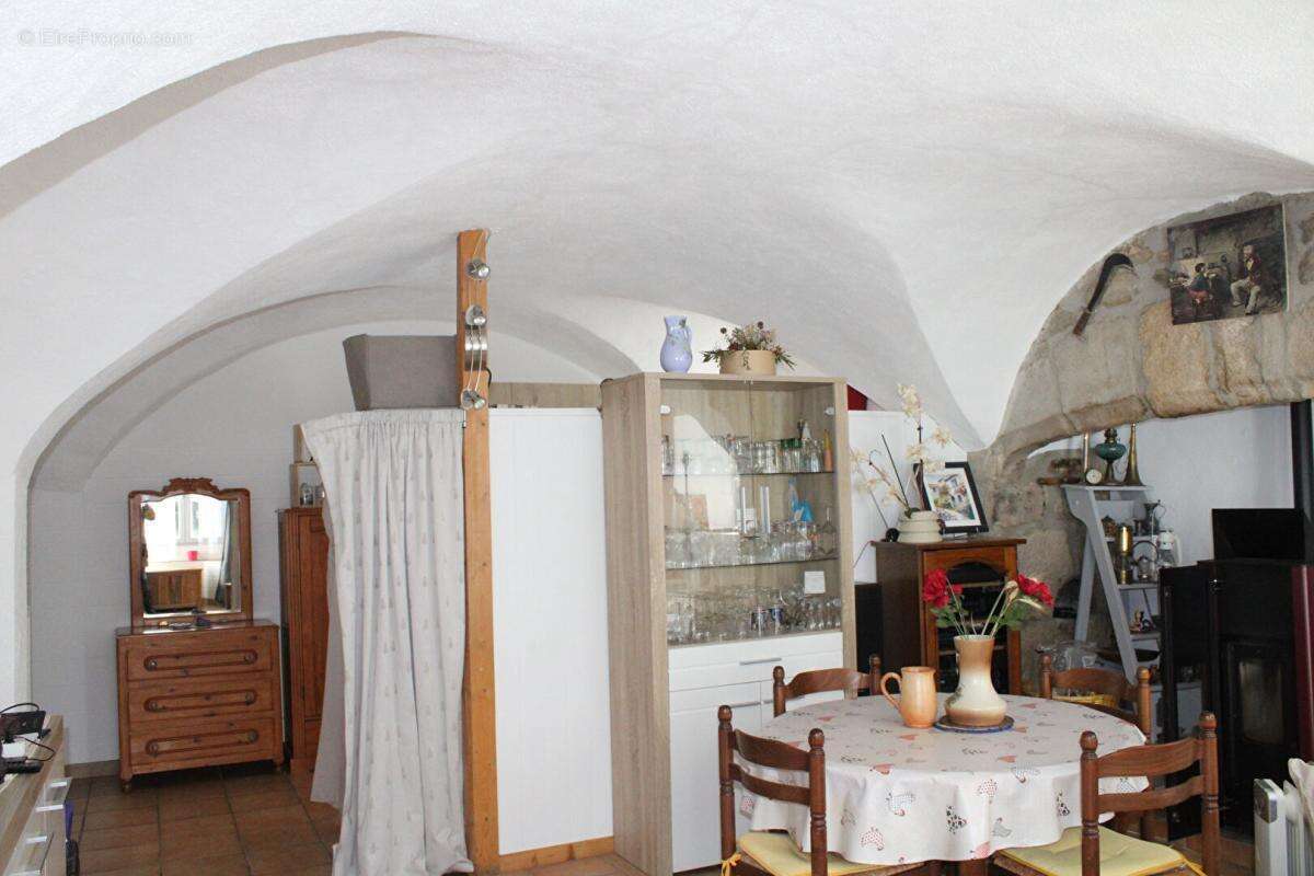 Maison à LANGOGNE
