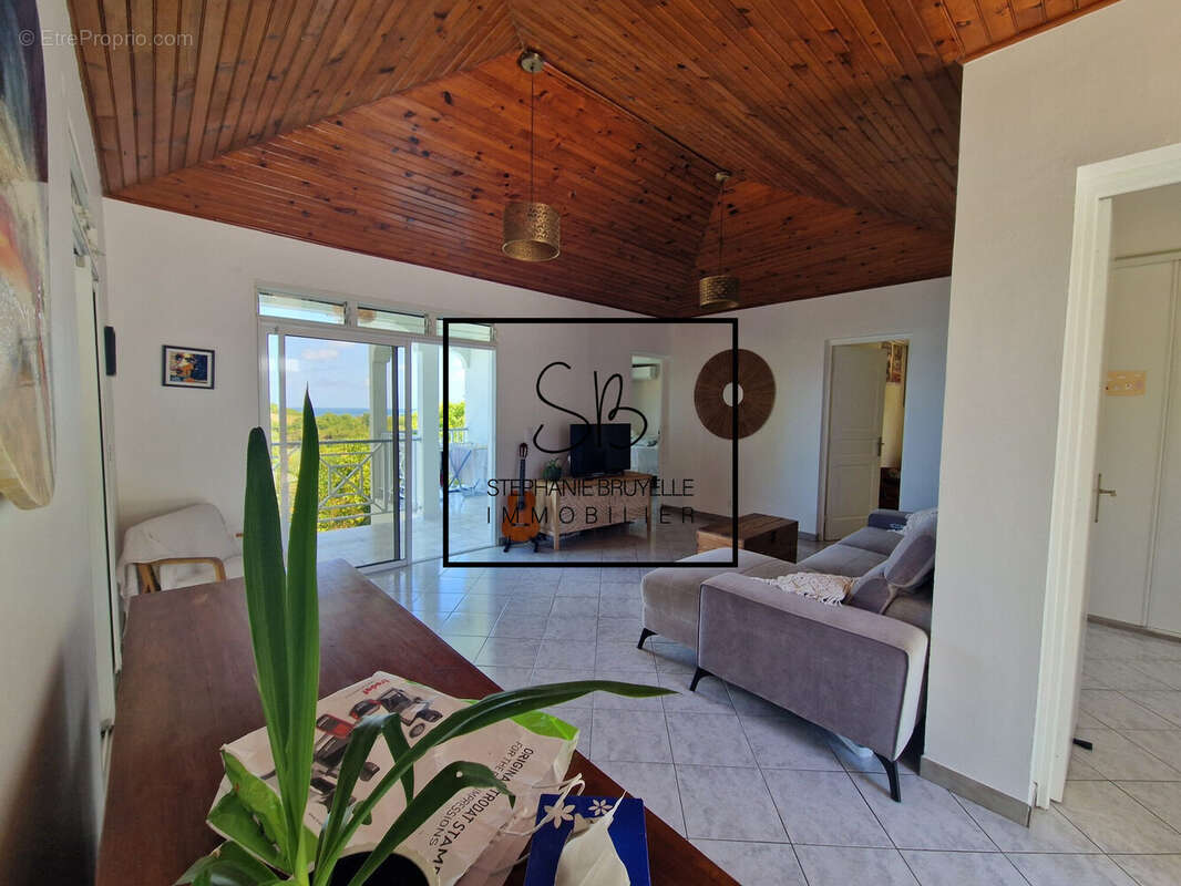 Maison à LA TRINITE