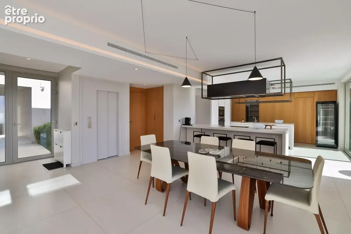 Maison 8 pièces 360 m² à vendre à Villefranche-Sur-Mer (06230) - photo 4