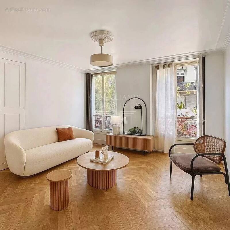 Appartement à PARIS-9E