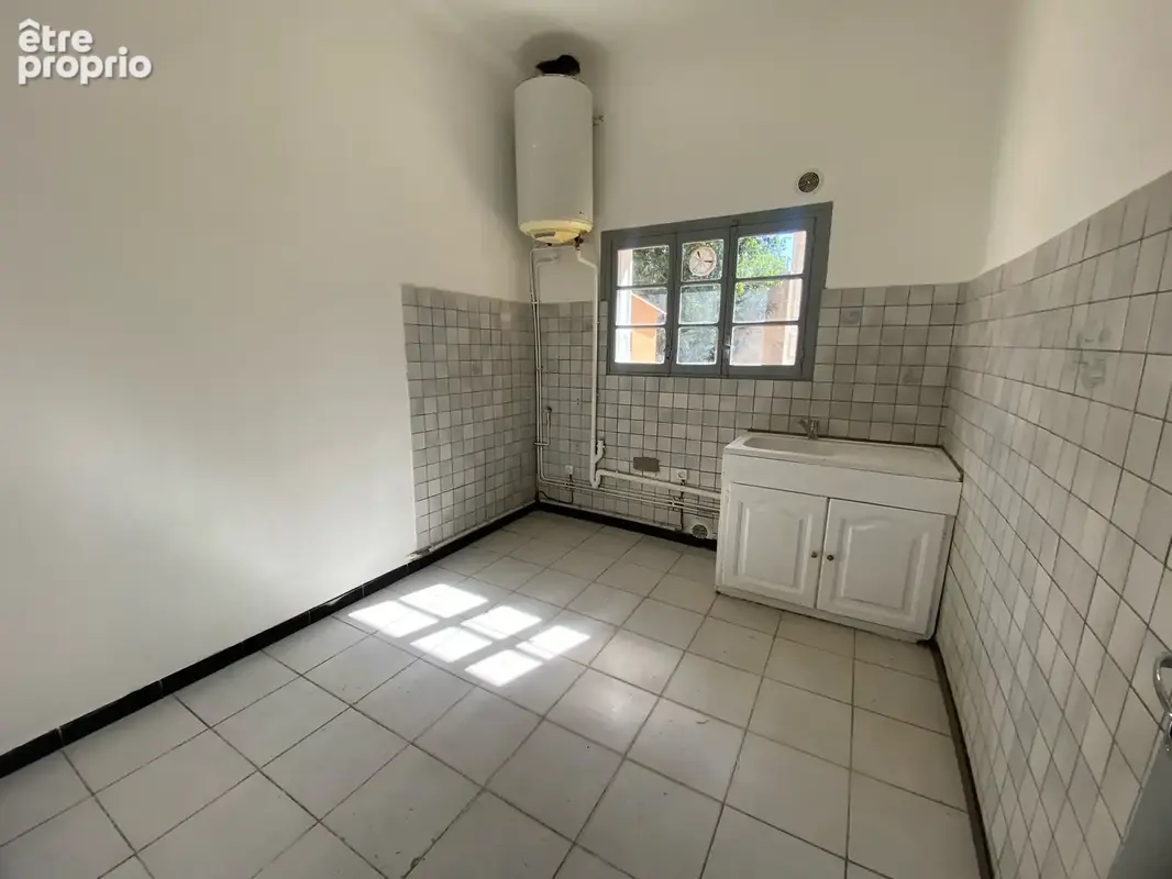 EXCLUSIVITÉ   3 Appartements, Jardin, Parkings & Projet d’Extension - photo 13
