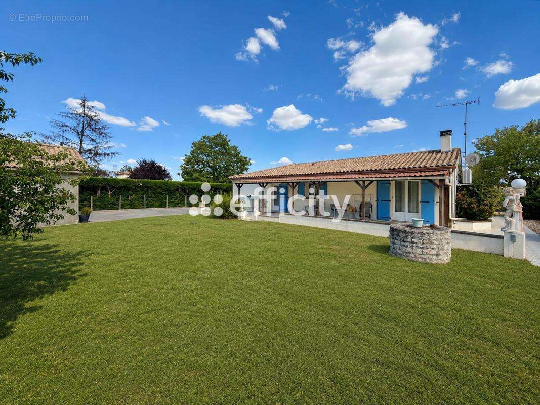 Maison 120 m² à Mazerolles  - photo 2
