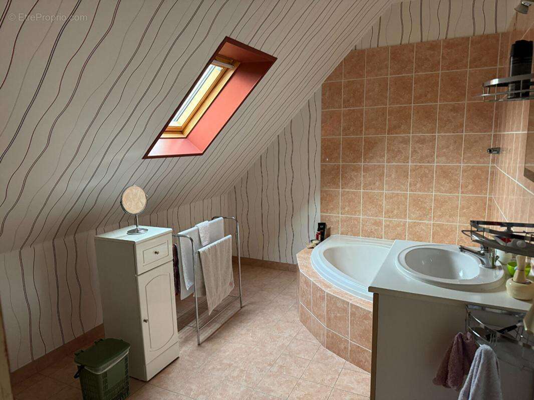 Maison à PLUVIGNER