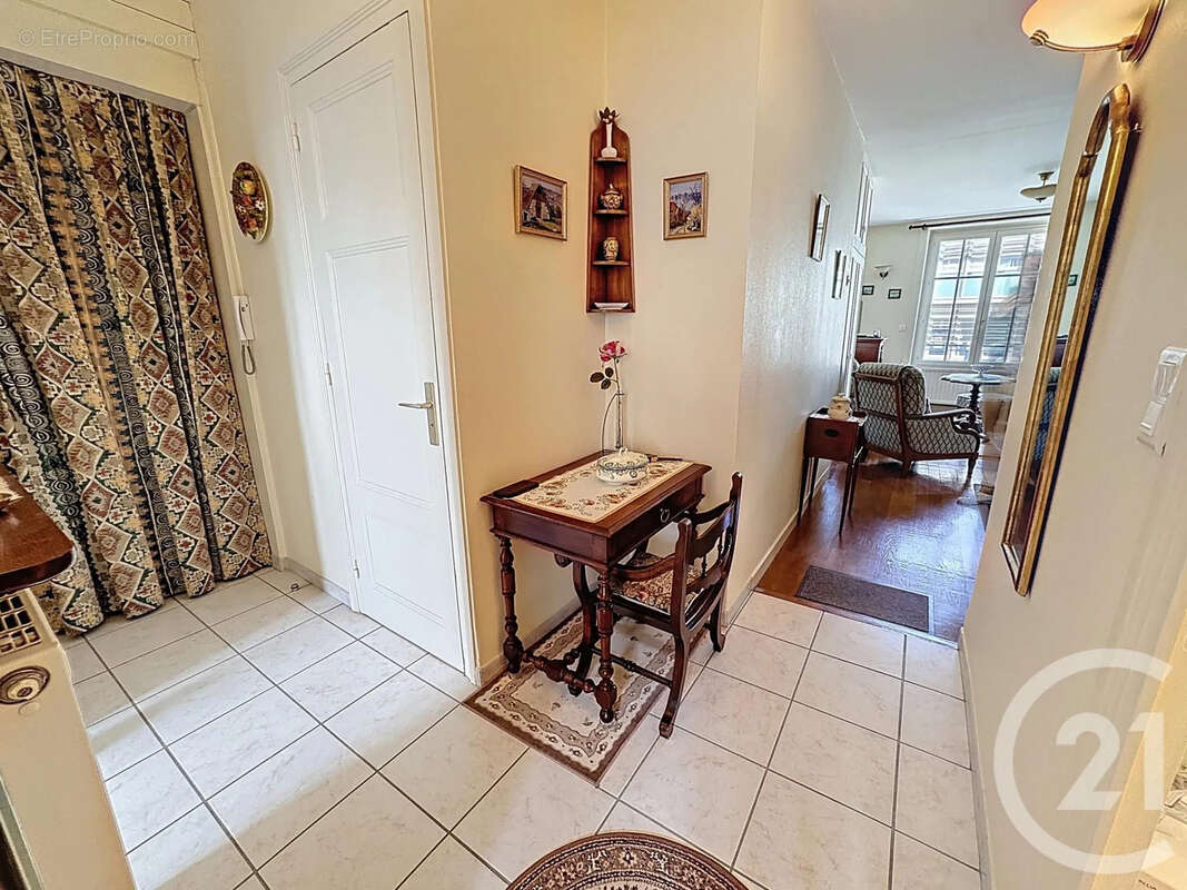 Appartement à LYON-7E