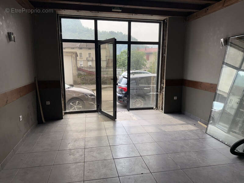 Commerce à SAINT-CLAUDE