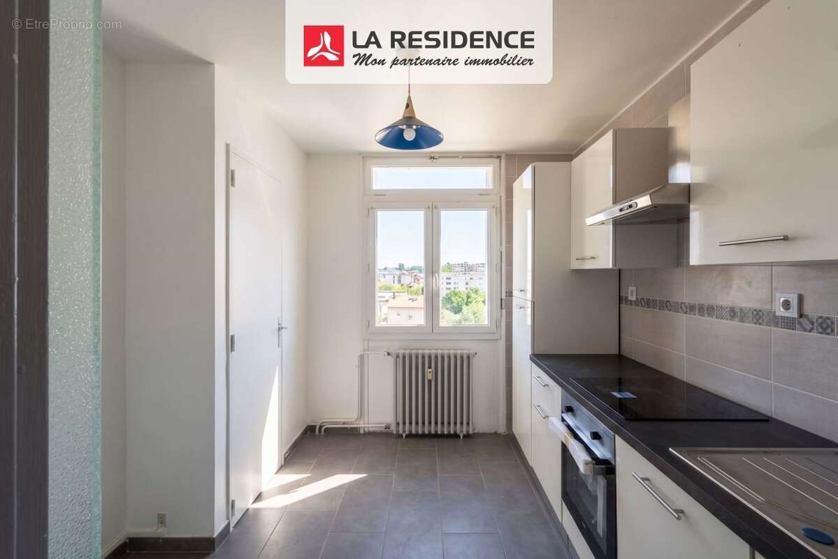 Appartement 70 m² à Valence  - photo 4