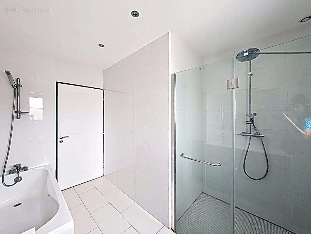 Maison Sainte Luce Sur Loire 5 pièces 130 m2 - photo 9