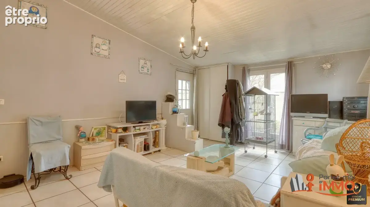 Maison 109 m² à Saint-Etienne  - photo 8