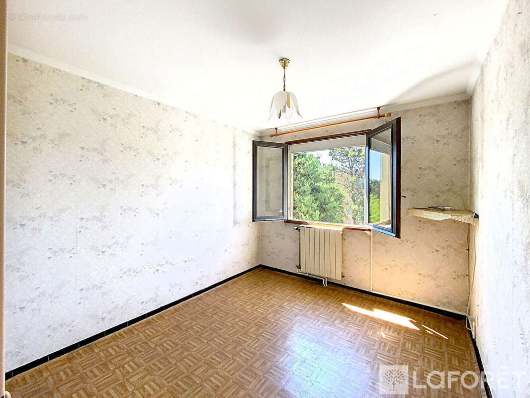 ORANGE - Appartement 60 m², 2 chambres, terrasse Sud, loggia et cave - photo 4