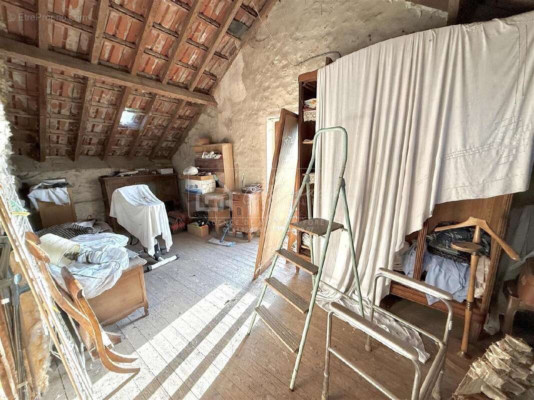 Maison à MILLY-LA-FORET