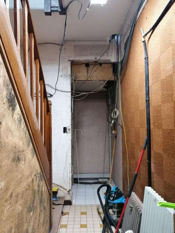 Commerce à SAINT-QUENTIN