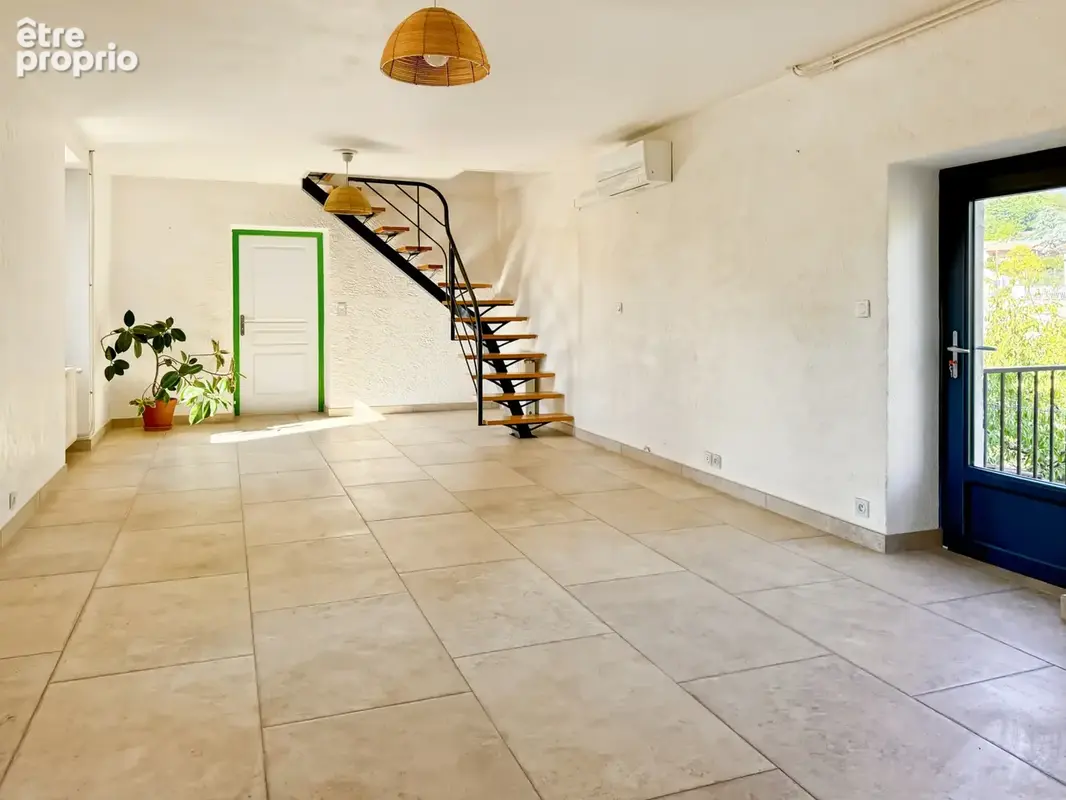 Belle Maison Familiale en Pierre sur 1 500 m2 de terrain constructible à Ucel - photo 10