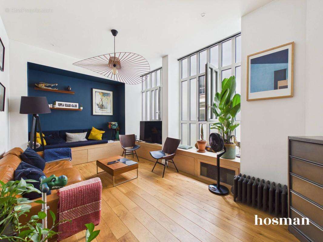 Superbe appartement esprit loft - 3 pièces 80m² - Calme absolu sur cour pavée - Belle hauteur sous plafond - Paris 75010 - photo 2