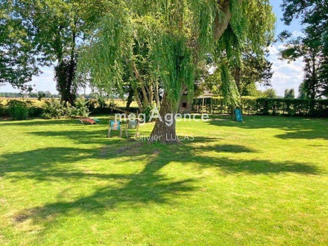 Maison à SAINT-ETIENNE-L&#039;ALLIER