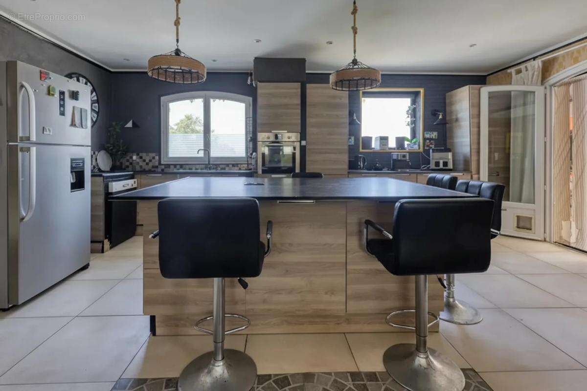 Maison 4P + Studio à La Seyne-sur-Mer, vue exceptionnelle - photo 8