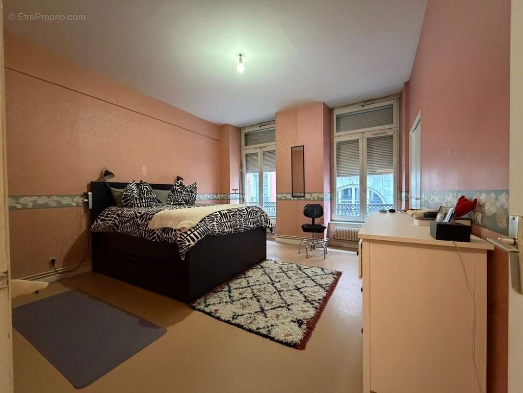 Appartement 93 m² à Grenoble  - photo 8